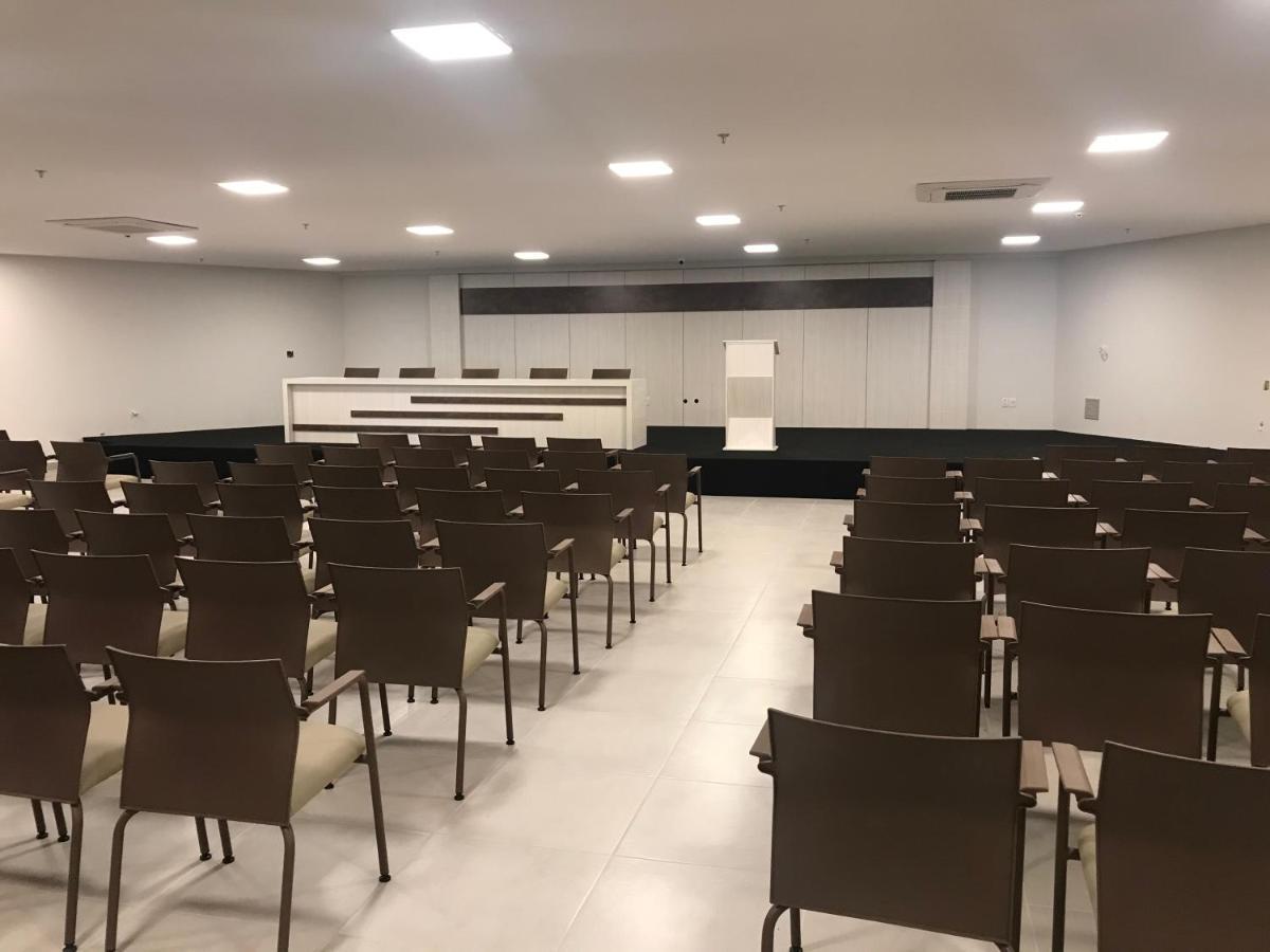 Flat Park Veredas Com Vista Serra Com Geladeira E Fogao *
